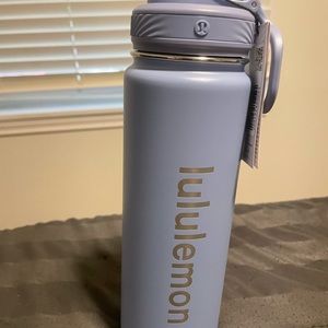 Lululemon Back to life Sport Bottle 24 oz.